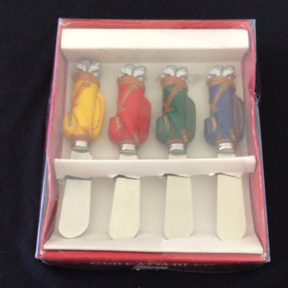 Set of 4 Vintage Golf Bag Spreaders in Yellow, Red, Green, Blue